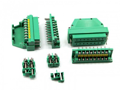 PCB的插接件连接方式